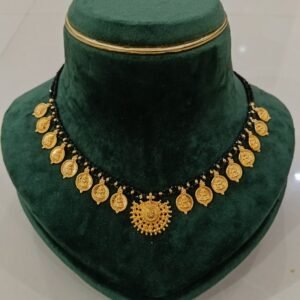 Lakshmi kasulu Black Beads Necklace