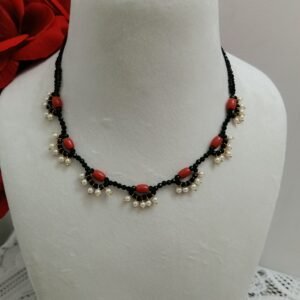 Trendy Black Beads Necklace