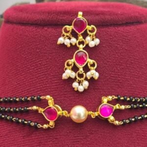 Trendy jadau Black Beads necklace with Earings